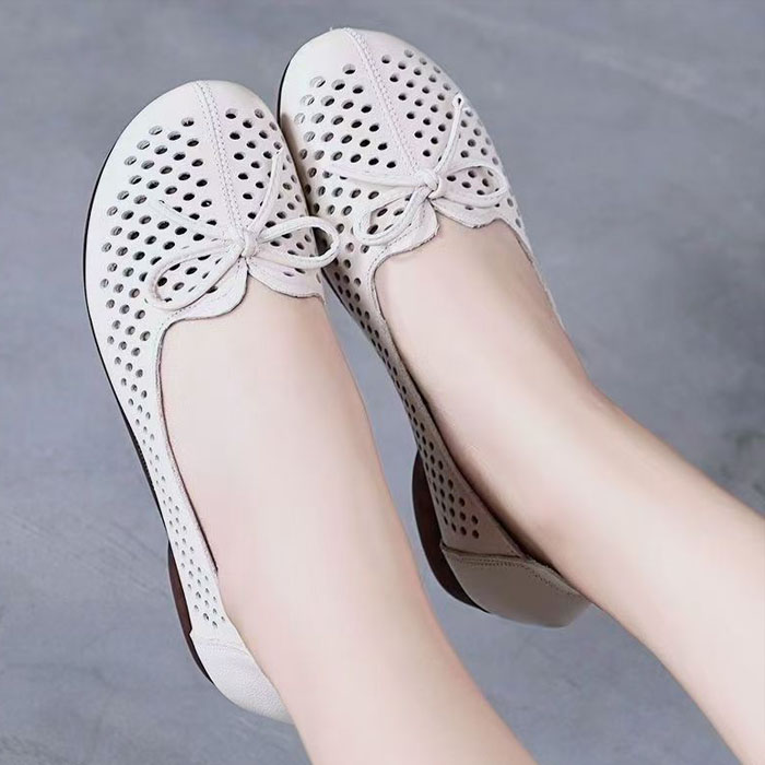 Балетки на  підошві білі