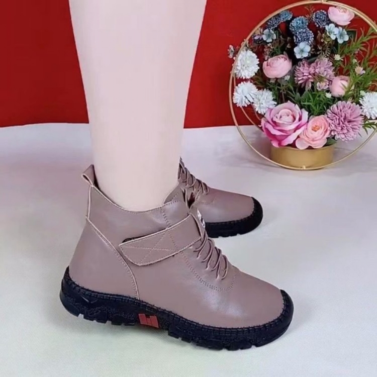 Чобітки жіночі - коричневі