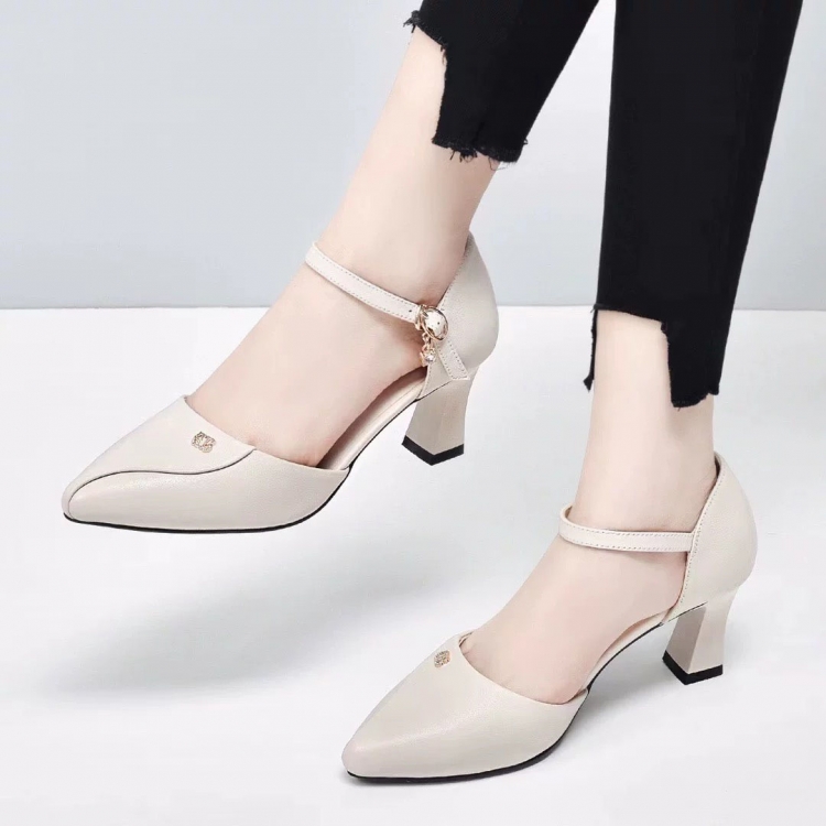 Босоніжки - Білий