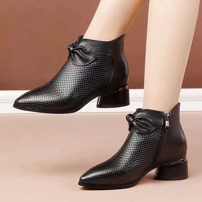 Чоботи - Чорний