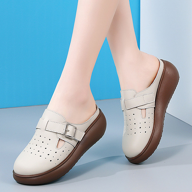 Шльопанці - Бежевий